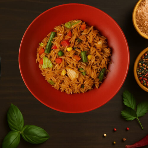 Рис китайський в коробочках з овочами